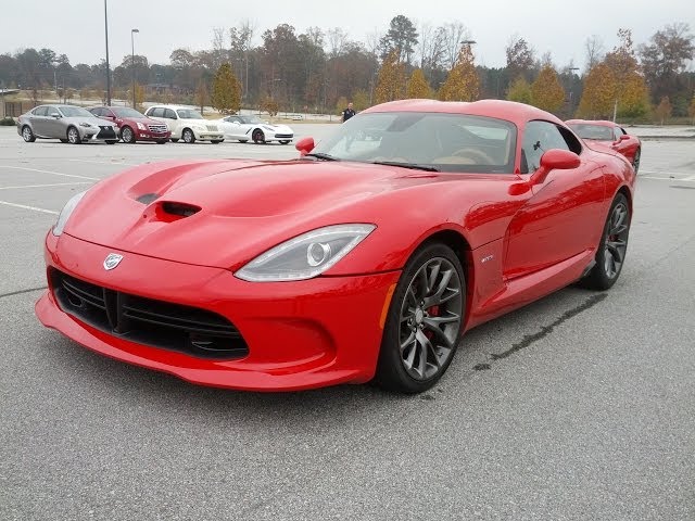 SRT Viper GTS Overview & Drive - YouTube