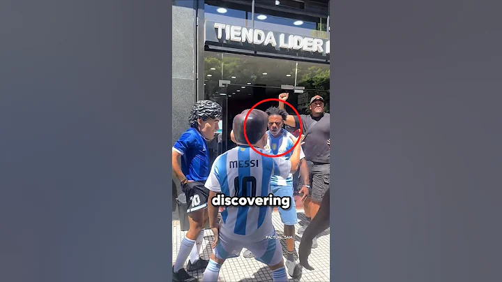 Ishowspeed SECRETLY Loves Messi?! 😱 Ronaldo Fans Shocked! 🤯 /#ytshorts #messi #ishowspeed #ronaldo