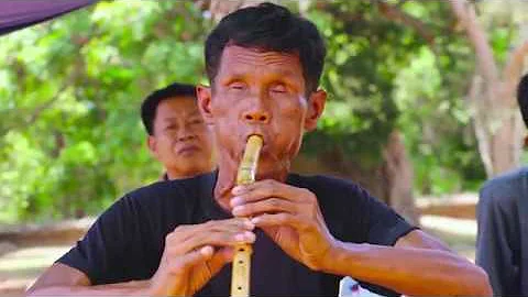 ភ្លេងបុរាណខ្មែរ ខ្លុយ បទៈ សារាយអណ្តែត-Saray Andet | Khloy (cambodian flute) Traditional Music