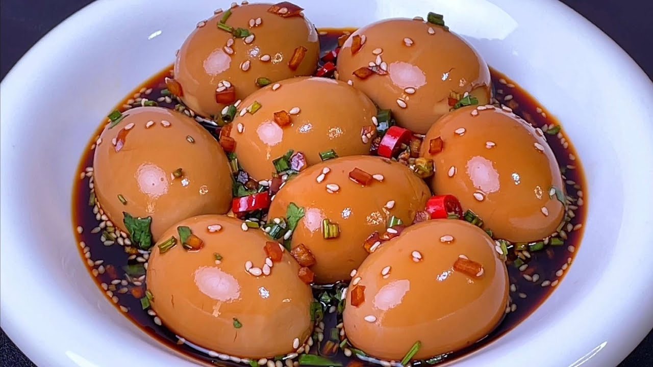 鸡蛋别总是水煮了，教你一个新吃法，比荷包蛋简单，比炒鸡蛋还香