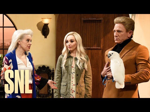 Watch Snl Opening On Coronavirus With Elizabeth Warren Chicago Tribune