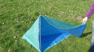 Emergency shelter, fully enclosed tent with floor in less then 2 min, from square tarp