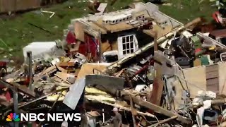 Tornadoes rip through parts of the Plains