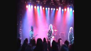 [01] Crashdiet - Tikket Live Stockholm Klubben 5/11 2004