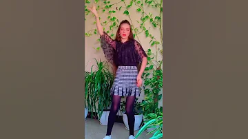 غمزيني بعينك ياروحي بغمزه بيع الكون وهمو 