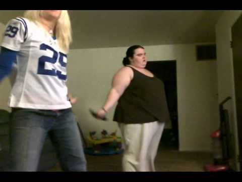 Amanda and Heather Show - Just Dance 2 Workout...P...