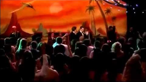 Glee - What Makes You Beautiful (Official Music Video) - YouTube.flv