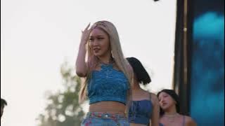 CHUNG HA performs 'Snapping' LIVE at Head in the Clouds LA 2022