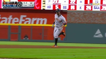 SF@ATL: Belt hammers a solo homer to right field
