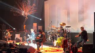 Download Lagu GODBLESS 52th UNPLUGGED  —  BALADA SEJUTA WAJAH Live @Balai Sarbini Jakarta MP3