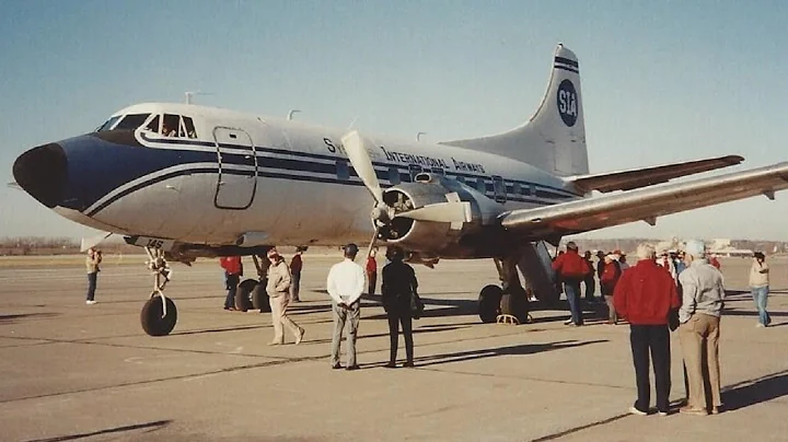 MARTIN 404 First Arrival at Save-A-Connie 1990