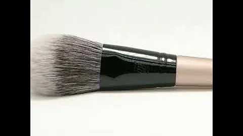 S3 - Кисть для нанесения пудры MAKE UP SECRET