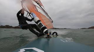 2020-01-11 Windsurf Greve Rose Main Dans Leau