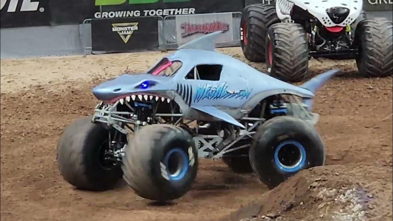 Just Donuts/8 Monster Jam Trucks/Resch Center Green Bay YouTube