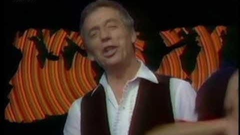 Thumbnail of Yves Montand - L'étrangère