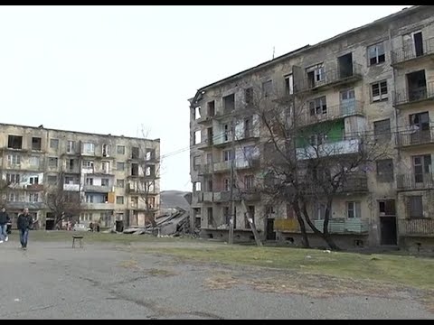 გარდაბნის რაიონში, ვაზიანის დასახლებაში, ერთიანი.