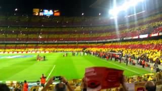 The Catalan mosaic on Camp Nou during "El Clásico" and anthem!