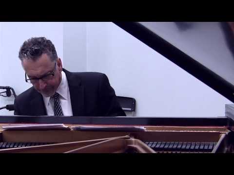 Pianist Jerry Vezza performs "Golden Earrings" @ Long Hill Township Public Library, NJ