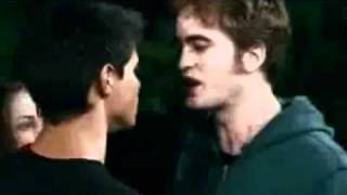 Jacob Black Vs Edward Cullen   Vampire Dissing! (Twilight Parody)
