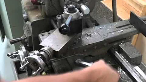 Operation of a Clausing Lathe