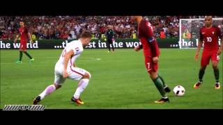 Cristiano Ronaldo // Motivational Video 2016 // Never Give Up
