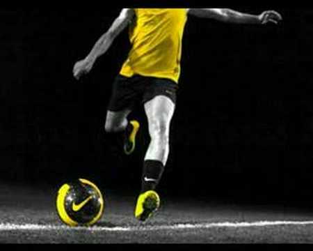 FULL Fernando Torres Nike Total 90 Laser Ad