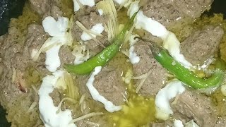 White Chicken Karahi Recipe by Ayesha