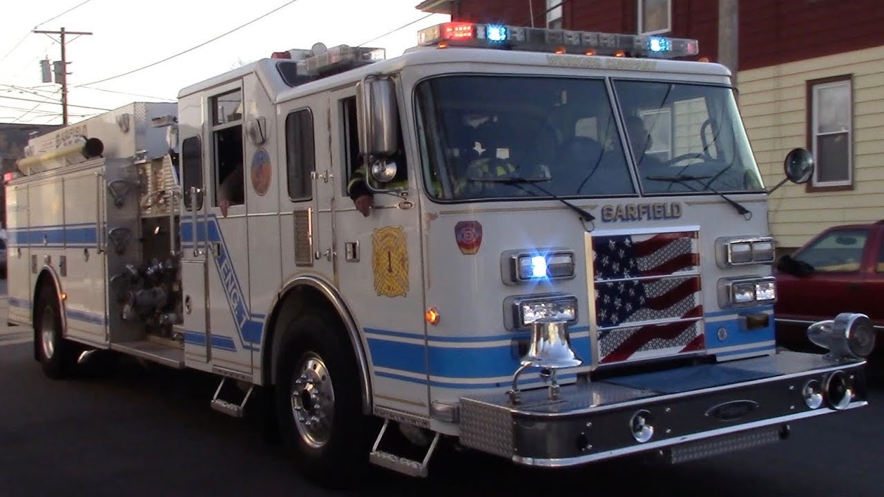 Garfield Fire Department Engine 1 Responding 112117 YouTube