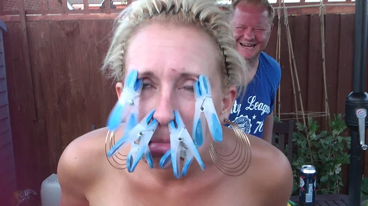 Danielle Finlay - peg face