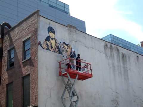 Shepard Fairey mural goes up on Wooster & Grand