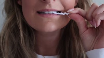 Clenchy: Washable and flexible aligner seaters