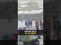 Kedarnath में फिर हुई बर्फबारी, Video हो रहा है Viral