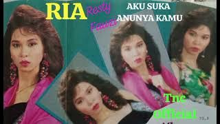 RIA RESTY FAUZI AKU SUKA ANUNYA KAMU