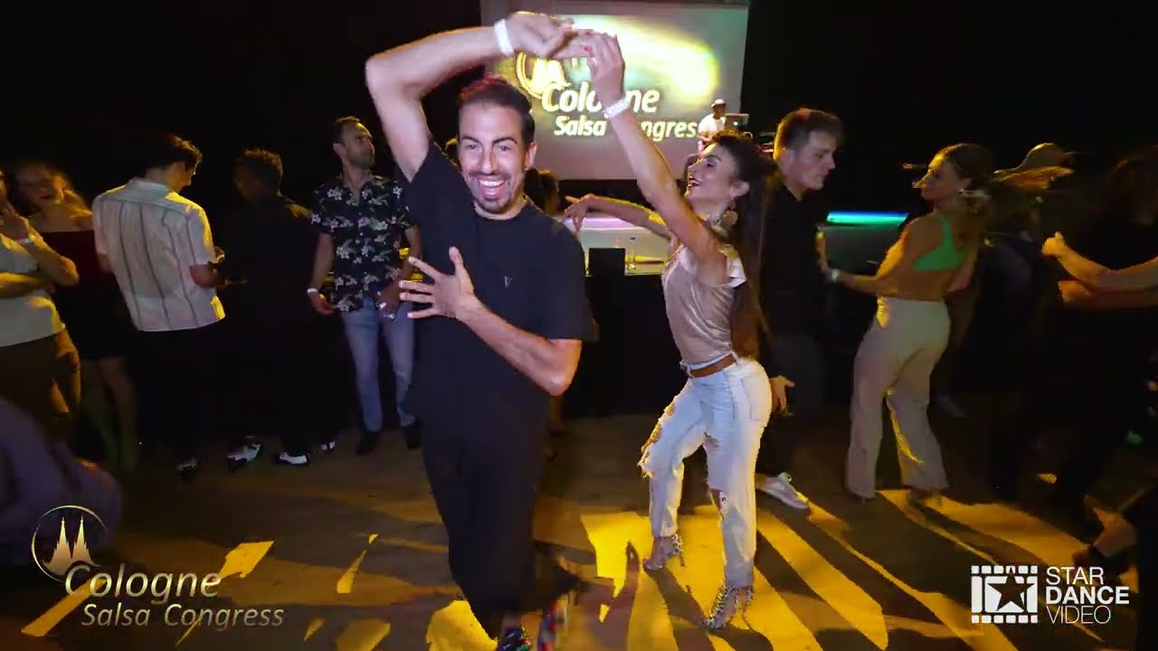 Anichi Perez & Anne Boehm ~ social dancing @ Cologne Salsa Congress