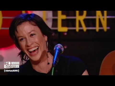Alanis Morissette ?Everything? on the Stern Show (2004)