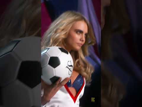 Cara Delevingne for Victoria's Secret 2013 #victoriassecret #runway #prank