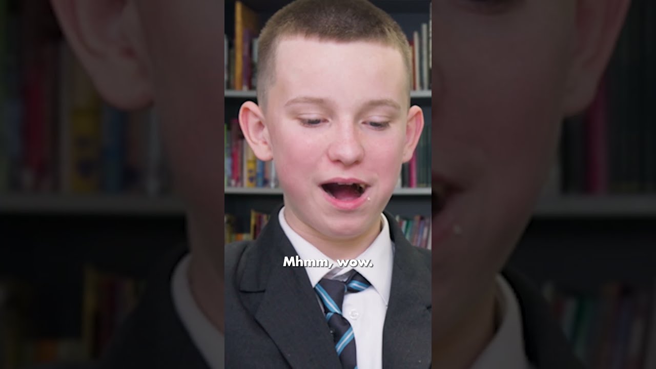 British Highschoolers Try Biscuits Gravy For The First Time 