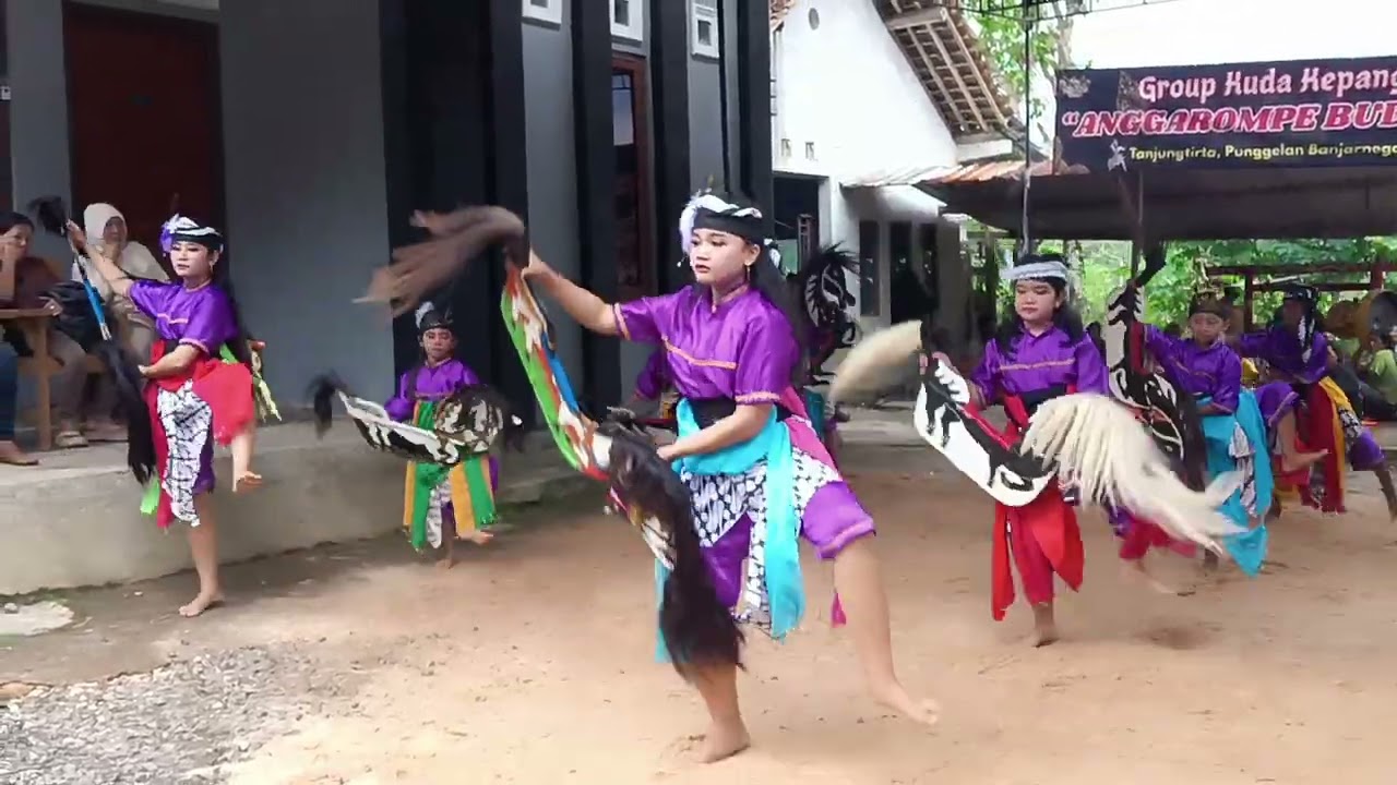 tari pambuko imbig putri di tanjung Tirta punggelan 11 februari 2026