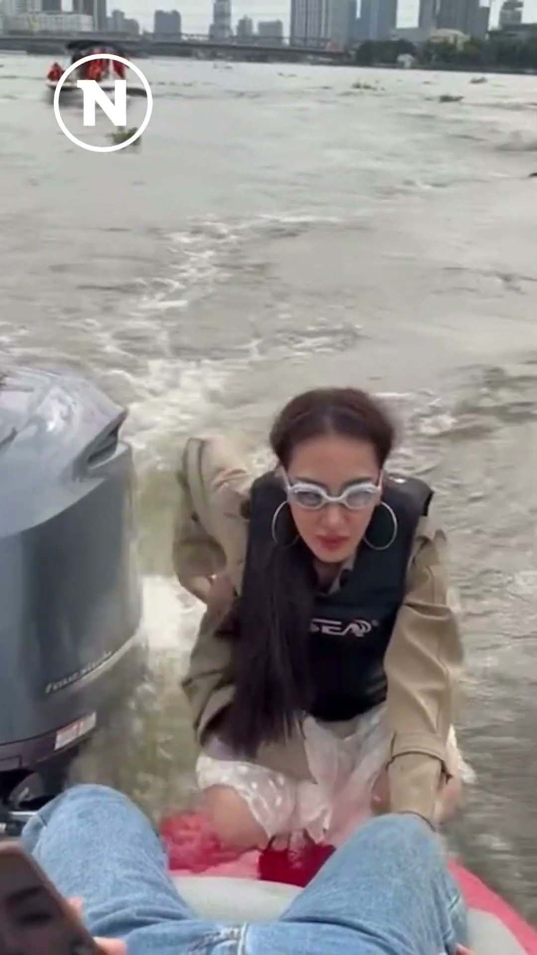 “ปอย นิวหยก” ปลอดภัย ทดลองเป็นแตงโมตกเรือ