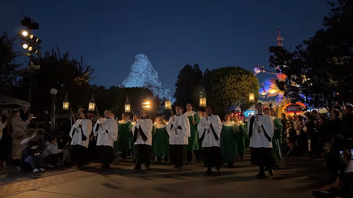 2025 Candlelight Processional - Disneyland #disneyland #candlelight #holidays