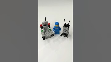 Vintage Lego set 6809 XT-5 and Droid is a Classic Space set released in 1988. #lego