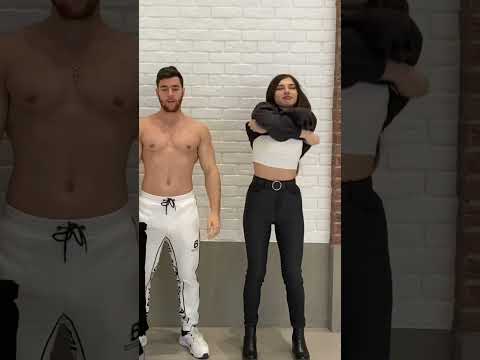 ДЕВУШКИ ПОВТОРИЛИ ЗА ПАРНЕМ/ПРАНК/РЕАКЦИЯ #shorts #comedy #reaction