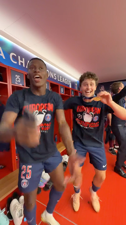 LET’S DANCE! 🤣🕺 #uclfinal #ucl