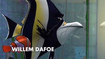 Finding Nemo - Down Under - Men at Work (End Credits/Voice Cast)
