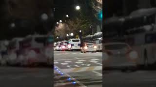 청와대180차,살인마 경찰청 125차 1인시위 진격위해 5시40분경 현관문 열고나와서 엘리베이터 로비 도착하자 조직스토킹 살인범죄 지령받은 미친여자 10층에서 대기하다가 내가 있는 청와대180차,살인마 경찰청 125차 1인시위 진격위해 5시40분경 현관문 열고나와서 엘리베이터 로비 도착하자 조직스토킹 살인범죄 지령받은 미친여자 10층에서 대기하다가 내가 있는