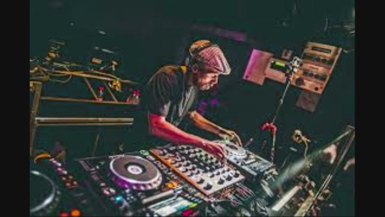 Best of Lil Louis Dj Live @The Hacienda, Manchester Sep 25 1992.2