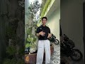 Aksi kocak pria berpura-pura hamil lalu melahirkan boneka Huggy Wuggy merah 🤰 red😂