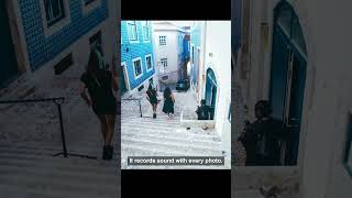This 2010 camera records sound with every photo