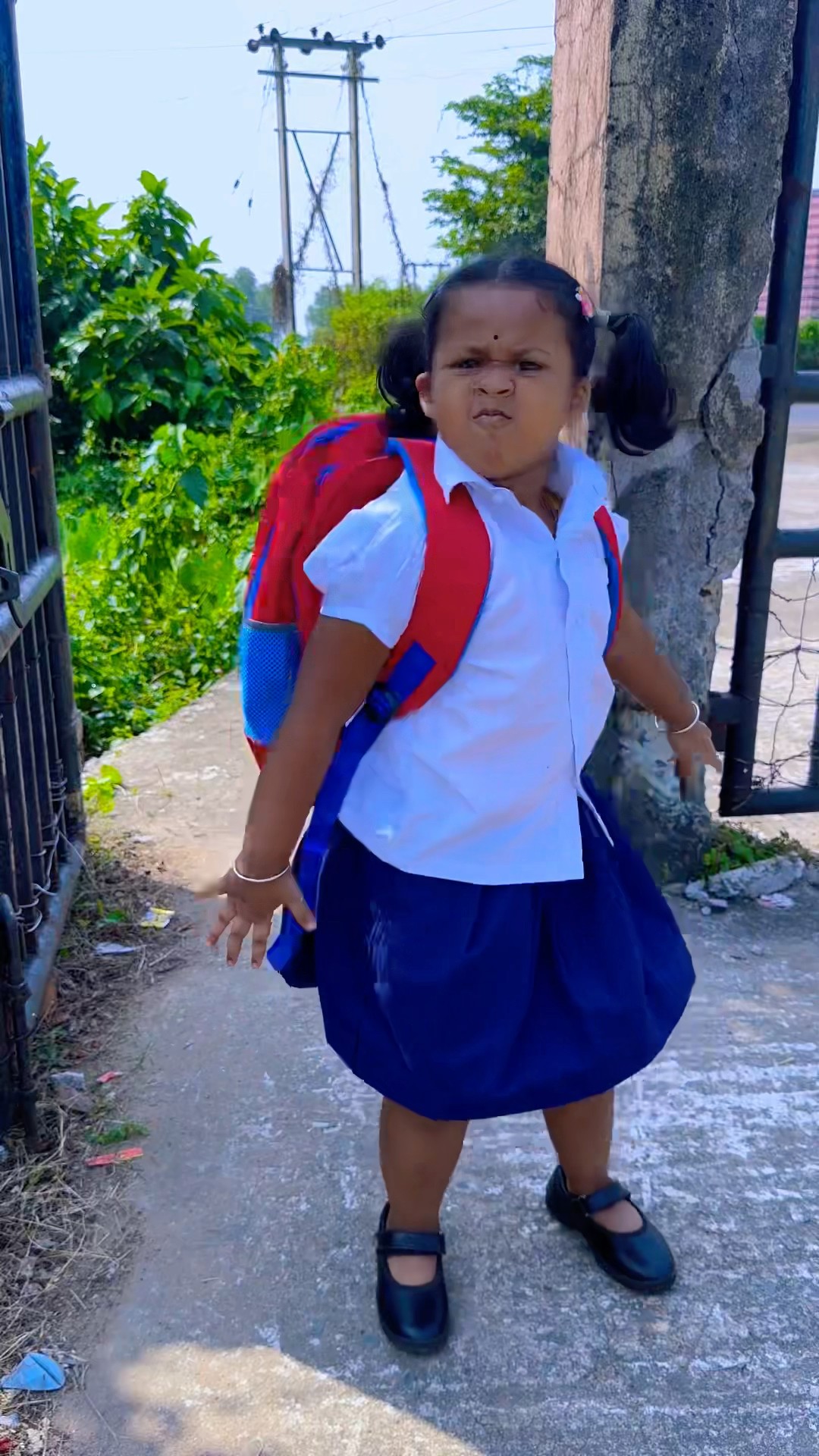 Misti Or School??Dress?magic?#mistihappylifestyle #shorts #viral #funny #shortvideo