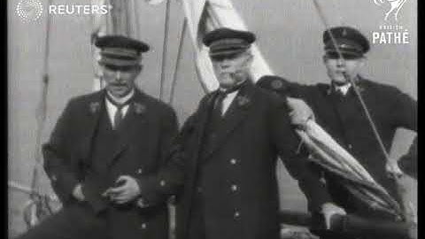 Three men will attempt to sail the Atlantic in unsinkable lifeboat Schuttevaer in 40 days (1928)